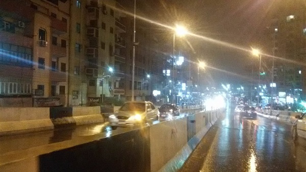سقوط الأمطار