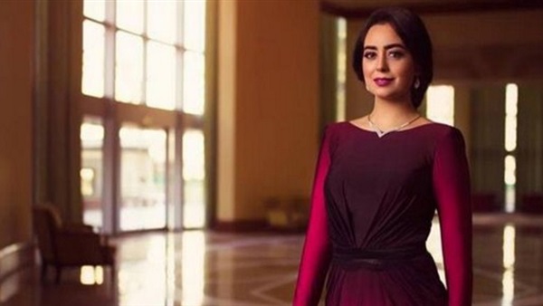 الفنانة الشابة هبة