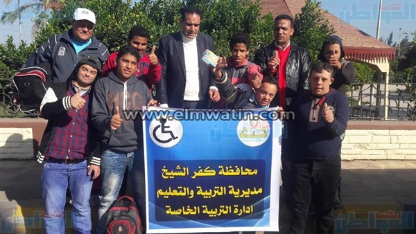 طلاب مدارس التربية