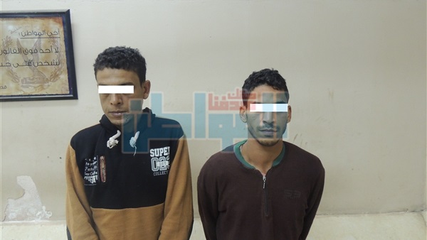 المتهمان بسرقة عدادات