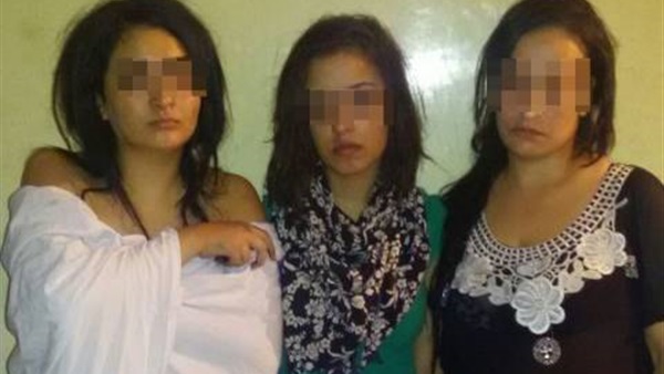 ضبط شبكة دعارة -