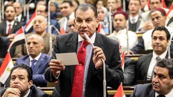 حاتم بشات، عضو مجلس