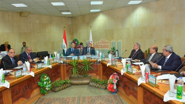 مجلس جامعة أسيوط
