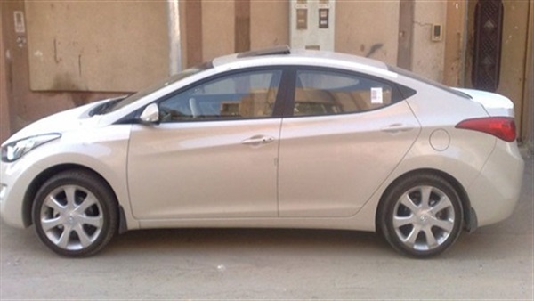 العثور على سيارة