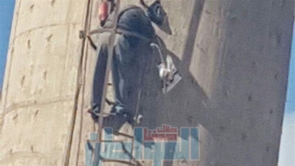 موظف حاول الانتحار