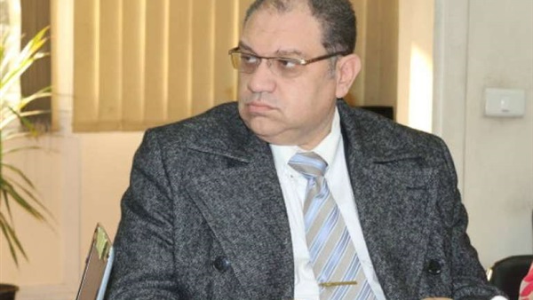 الدكتور خالد سمير