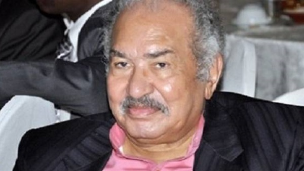 الفنان حمدي أحمد