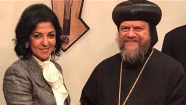السفيرة لمياء مخيمر