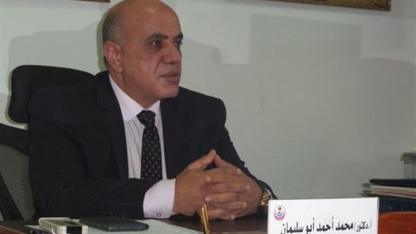 الدكتور محمد أبو