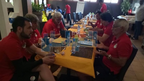 بالصور.. لاعبي المنتخب