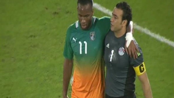 عصام الحضري