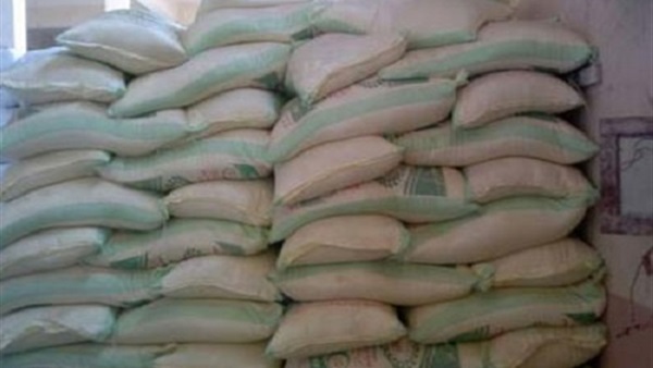 أطنان من الأرز -