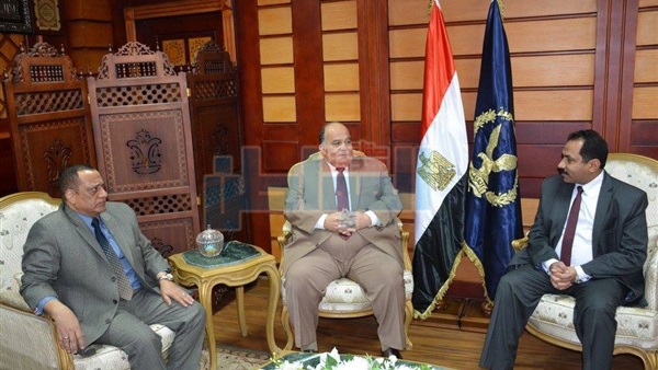 بالصور.. محافظ الدقهلية