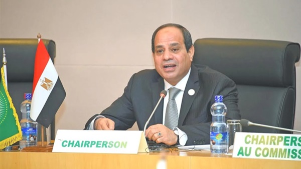 السيسي في اجتماع