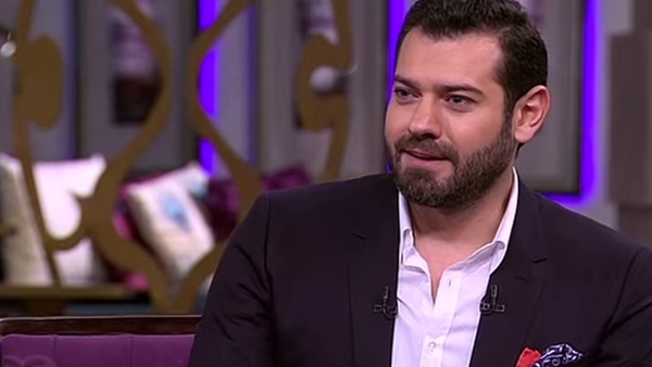 عمرو يوسف