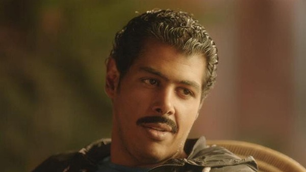 الفنان الشاب عمر