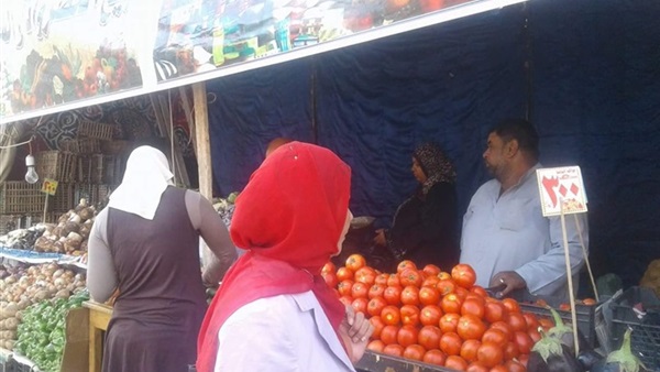 شوادر لبيع الخضراوات