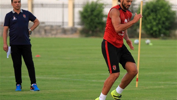 حسام غالي نجم النادي
