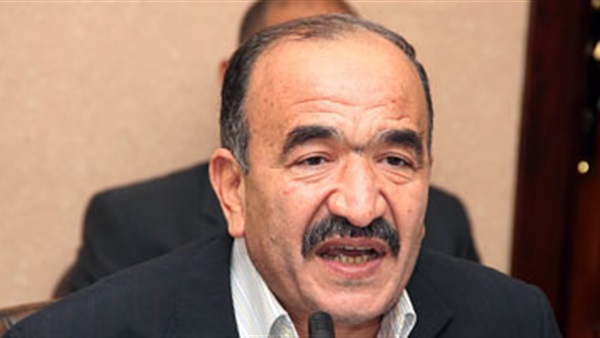كمال أبو عيطة، وزير