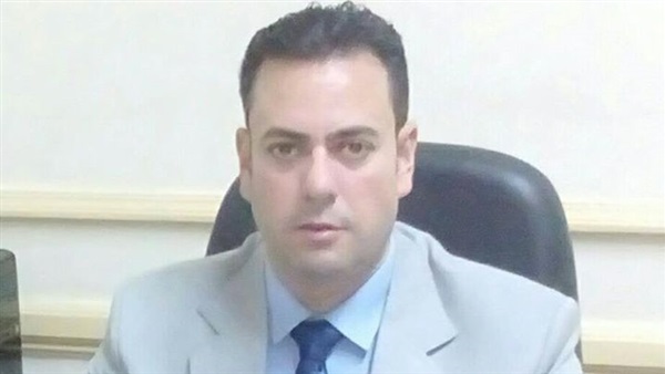 الدكتور مصطفى الوكيل