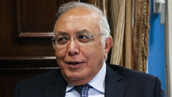 الدكتور أحمد الجوهري