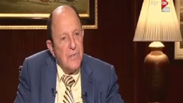 الدكتور رالف دفرونزو