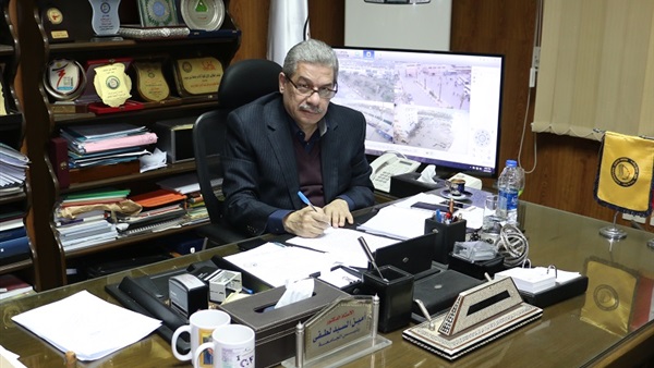 الدكتور أمين لطفي
