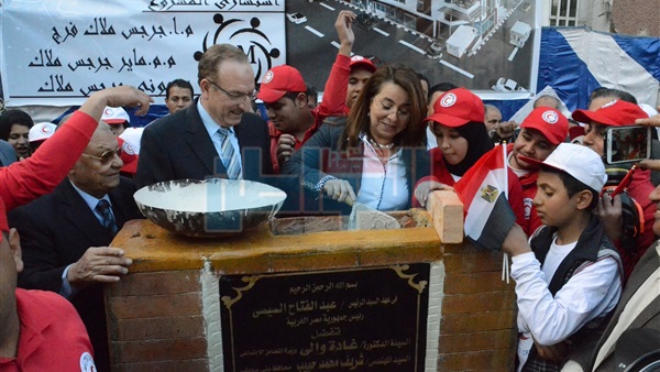 وضع حجر الأساس لمستشفي