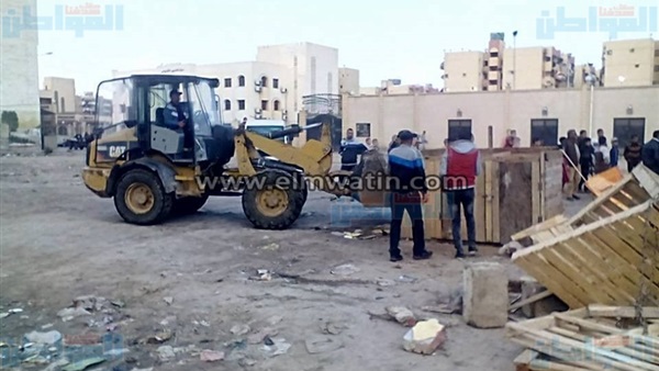 حملة مكبرة لإزالة