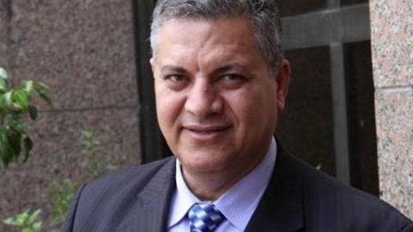 النائب السابق حمدي