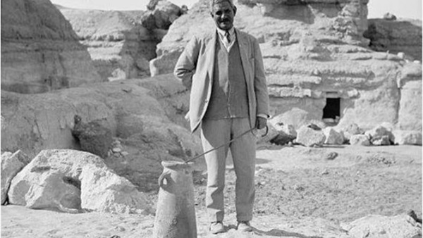 عالم الآثار سليم