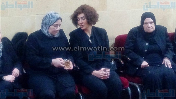 وفاء عامر في عزاء