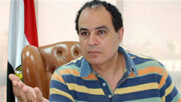 الدكتور أحمد مجاهد،