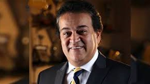 الدكتور خالد عبدالغفار،
