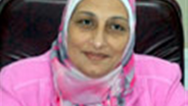 منى الخشاب عميدة