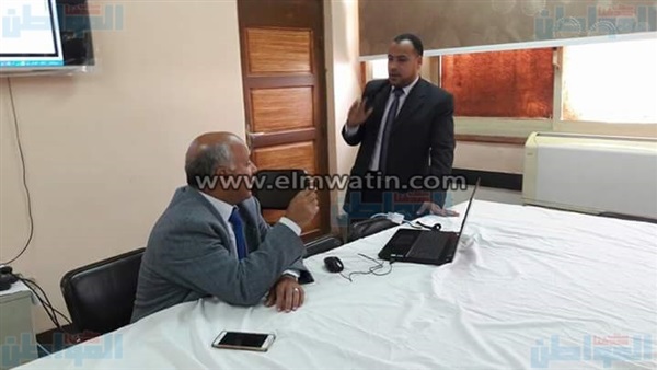الدكتور عبد الناصر