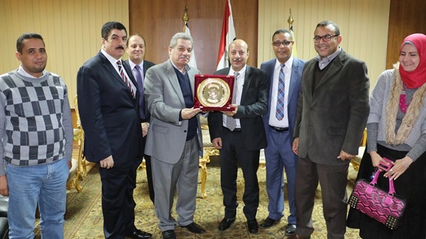 الدكتور أمين لطفى