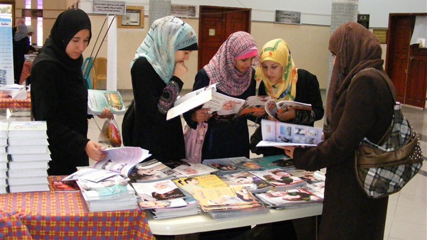 توقيع رواية الزائر
