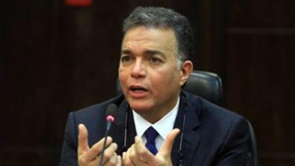 هشام عرفات، وزير