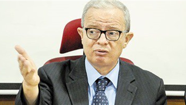 النائب حسين عيسى