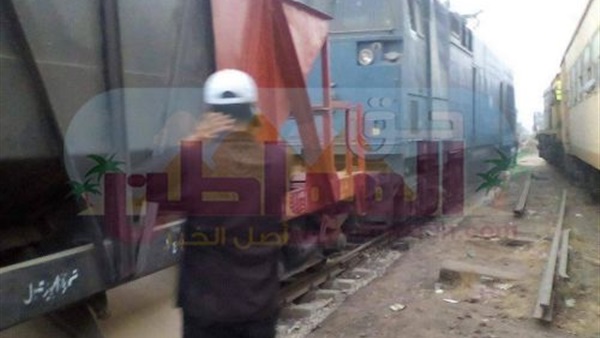 بالصور.. خروج عربات