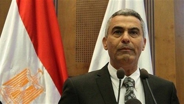 بدء تشغيل قطارين