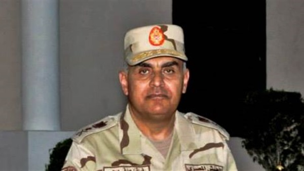 وزير الدفاع يلتقي