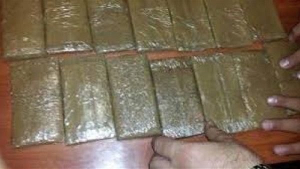 القبض على عاطل بحوزته