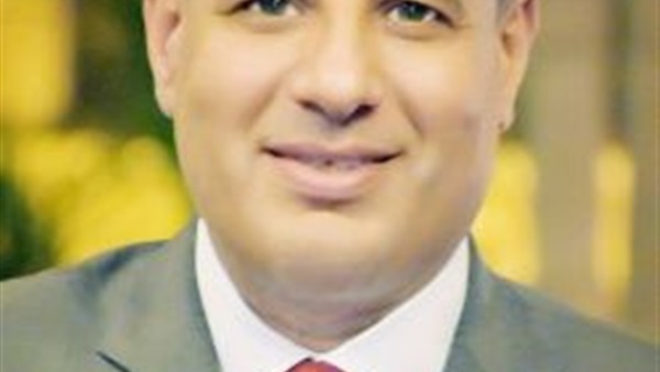 محافظ البحيرة يعتمد