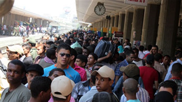 زحام بمحطة مصر