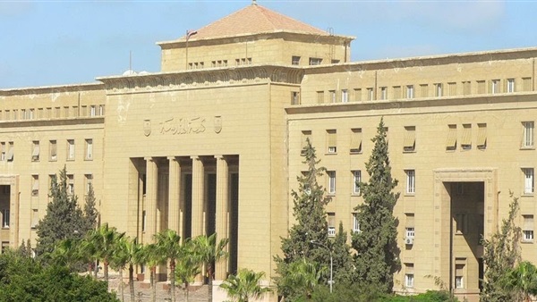كلية هندسة جامعة