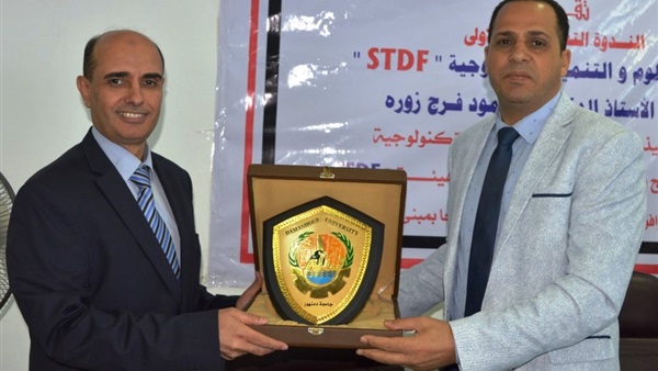 الدكتور عبيد صالح