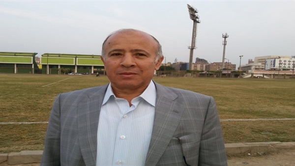 رئيس مجلس إدارة نادي