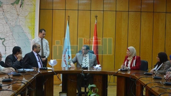 وزير القوى العاملة